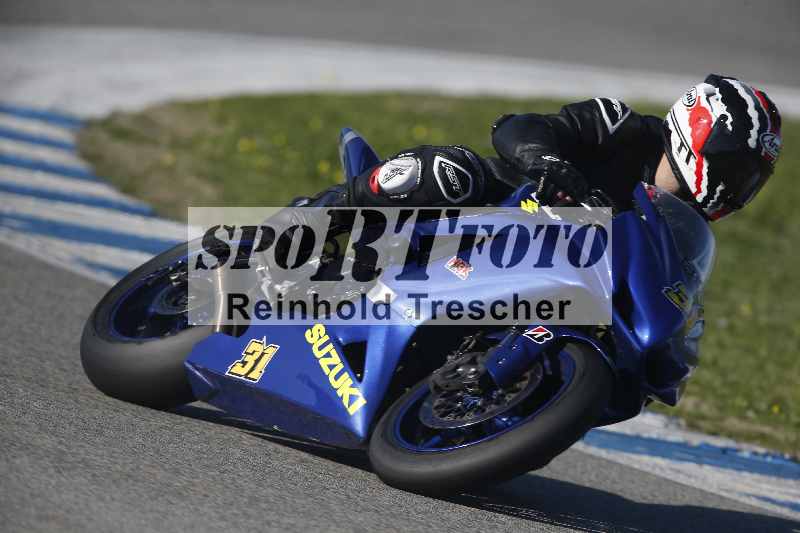 /Archiv-2024/01 26.-28.01.2024 Moto Center Thun Jerez/Gruppe gruen-green/31